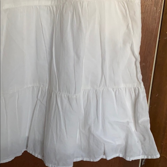 Gap - Picture 3 of 8